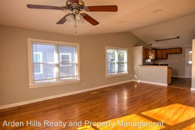 Foto del edificio - 2 br, 1 bath House - 1616 E. Main St
