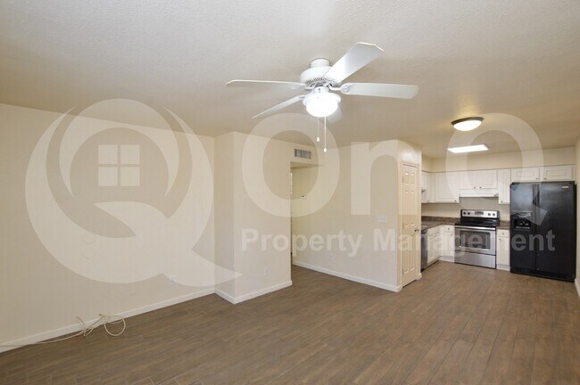 Foto del edificio - 2719 E Tierra Buena Ln