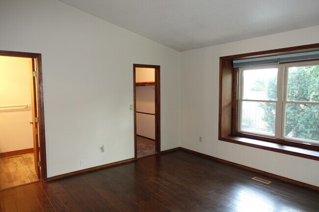 Foto del edificio - Private Living in Southshore Subdivision i...