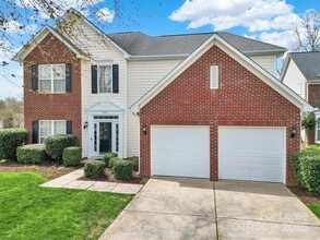 Building Photo - 8620 Grey Squirrel Ct