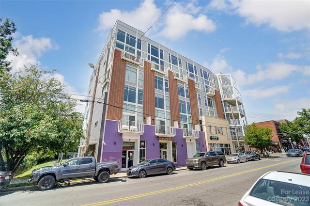 Building Photo - 3123 N Davidson St