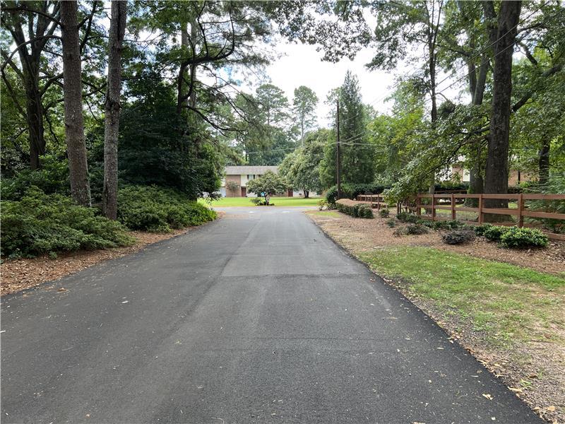 Foto principal - 4079 Pine Valley Rd
