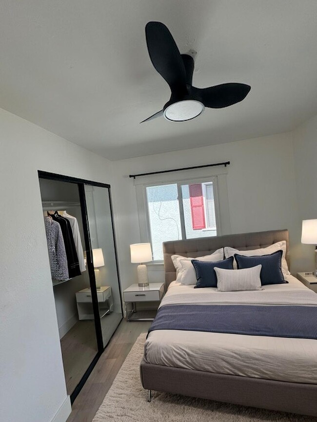 Foto del edificio - 605 N Claudina St