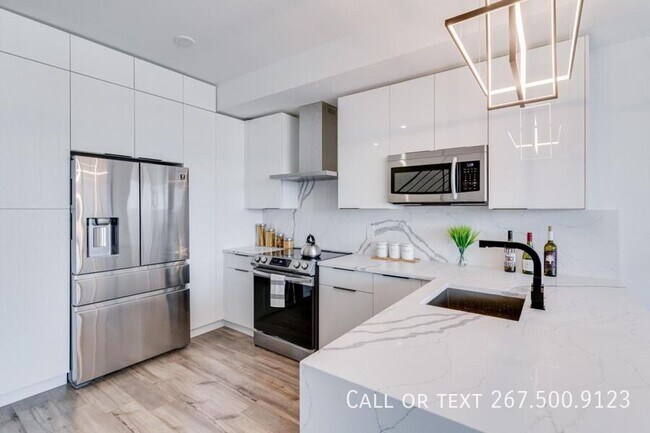 Building Photo - 2607 E Boston St