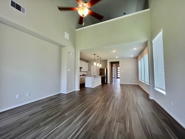 Foto del edificio - 8719 Arbor Trail Dr