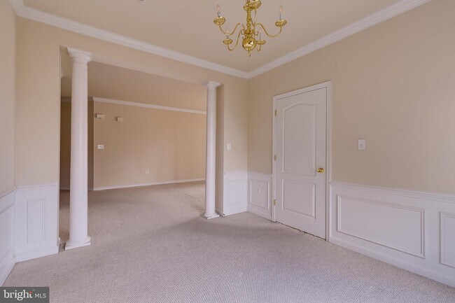 Foto del edificio - 9710 Handerson Pl