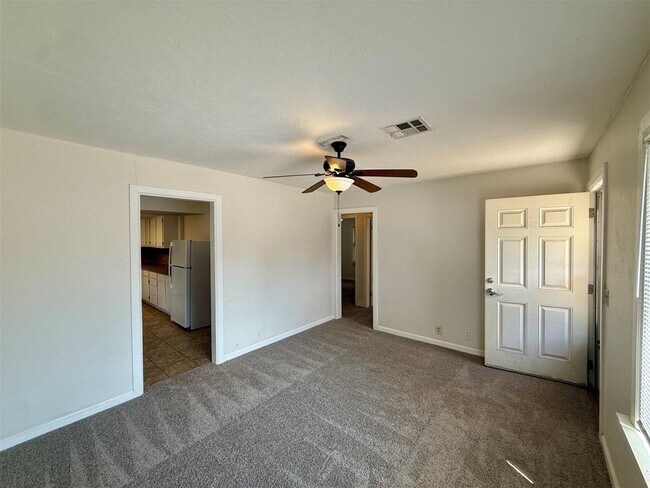 Foto del edificio - 7003 NW 46th St