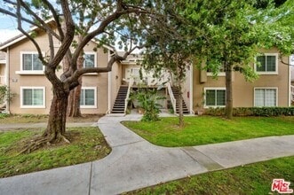 Building Photo - 3802 Dunford Ln