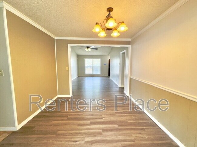 Foto del edificio - 8405 N 116th E Pl