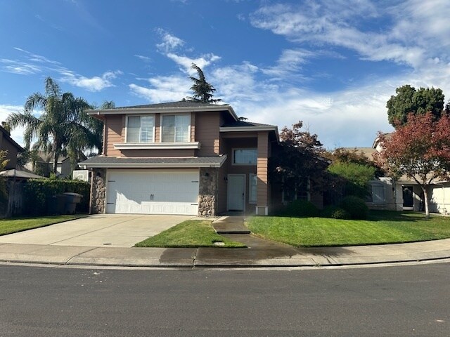 Foto del edificio - Riverband 4 Bedroom 2.5 Bath Home with Poo...