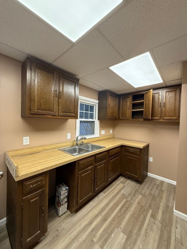 Foto del edificio - Lee/Harvard 3 Bedroom Single water/sewer i...