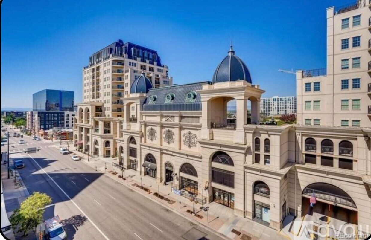 Foto principal - Charming 1BR Condo in Denver