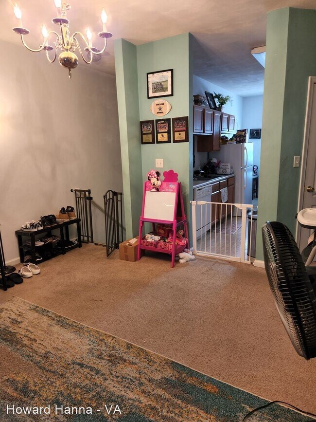 Foto del edificio - 2 br, 2 bath House - 964 George Washington...