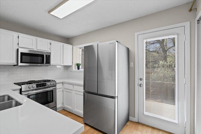 Foto del edificio - 11821 Bittern Hollow