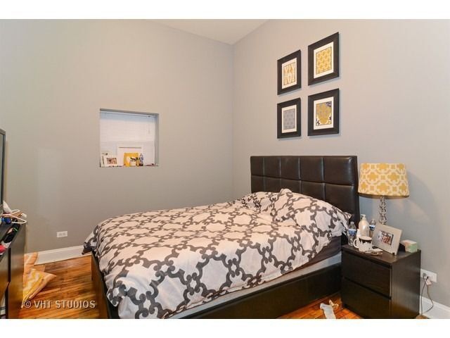 Foto del edificio - 1230 N Wood St