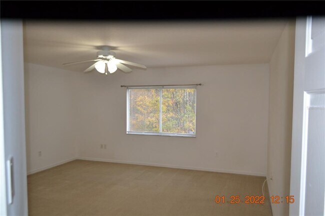 Building Photo - 18110 Nassau Point Dr