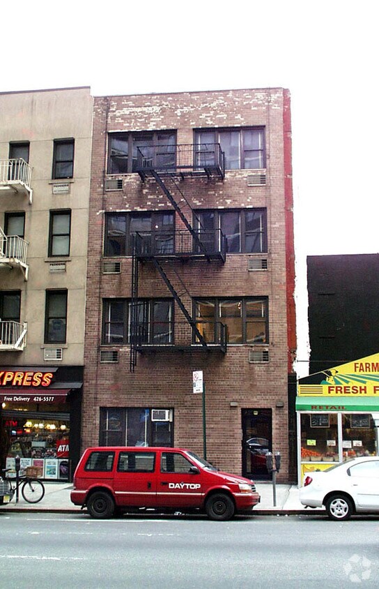 Primary Photo - 1802 Second Ave