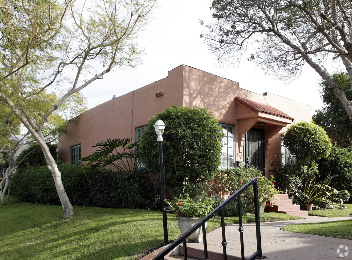 Foto del edificio - 821-835 Sutter St