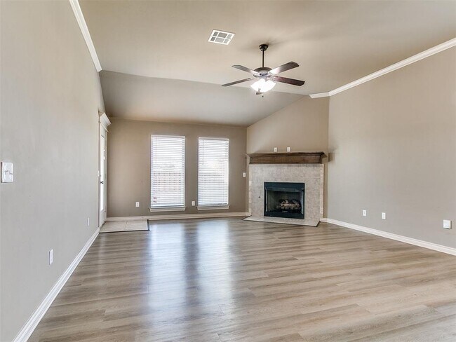 Foto del edificio - 2408 NW 193rd St