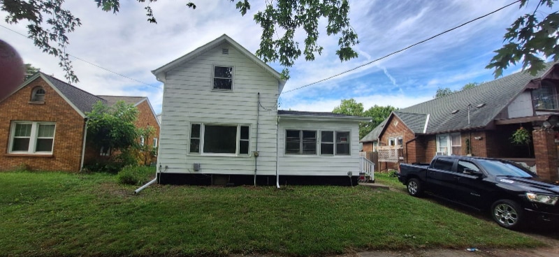 Foto principal - 584 Broadway St