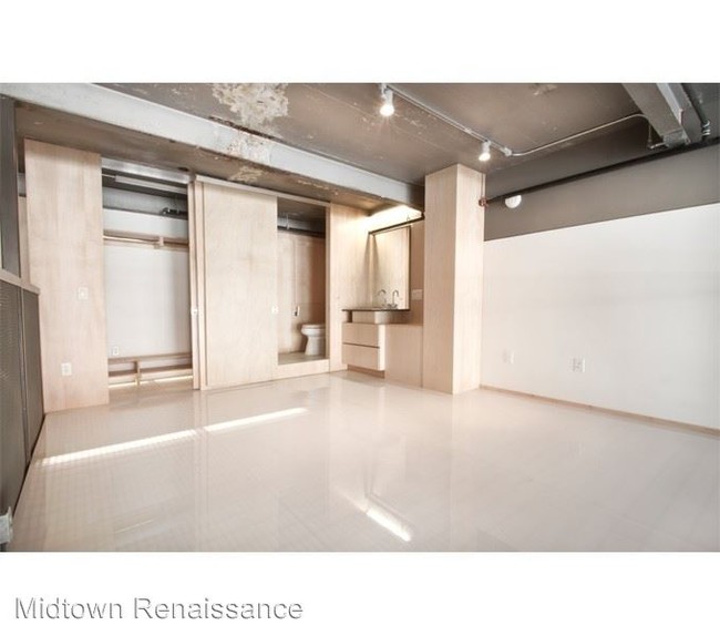 Building Photo - 1117 N Robinson Ave