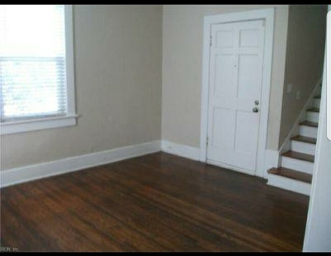 Building Photo - 2804 Keller Ave