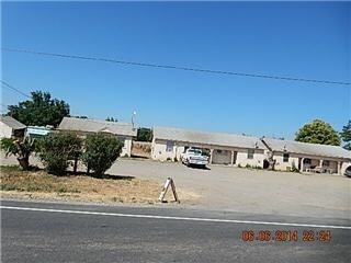 Primary Photo - 24019 State Highway 33