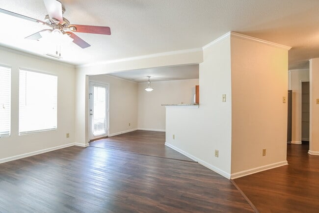 Building Photo - 4532 Stone Mountain Dr