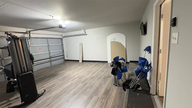 Building Photo - 6002 Stirring Winds Dr