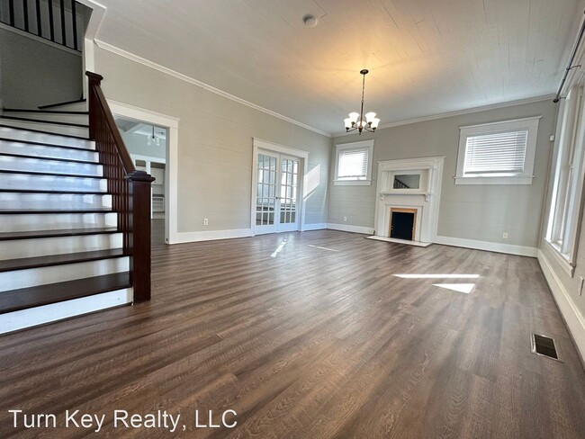Building Photo - 4 br, 2.5 bath House - 734 Lucas Street