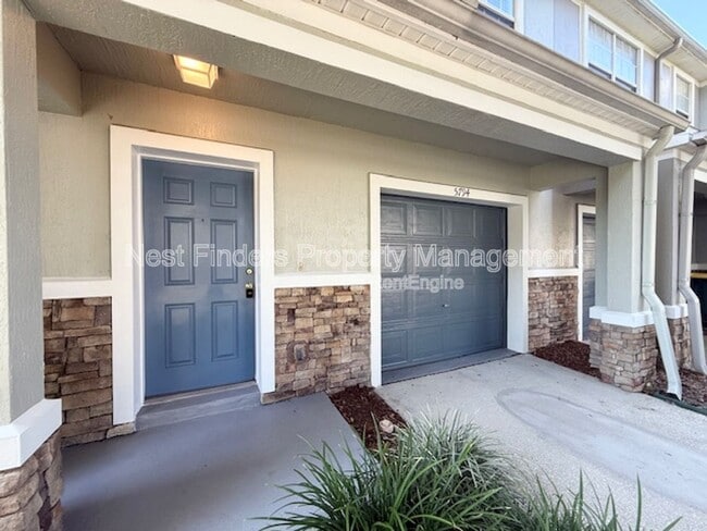 Foto del edificio - 5794 Sandstone Way