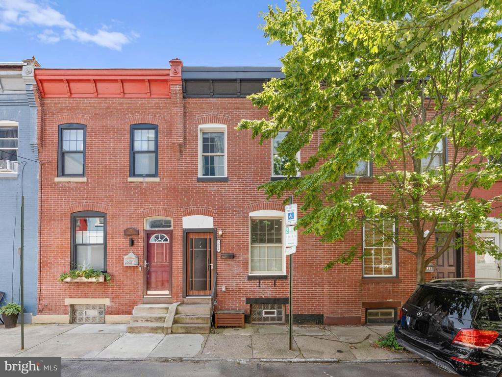 Foto principal - 3026 W Harper St