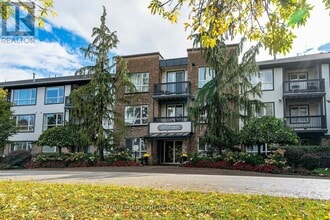 Building Photo - 750 Johnston Pk Ave