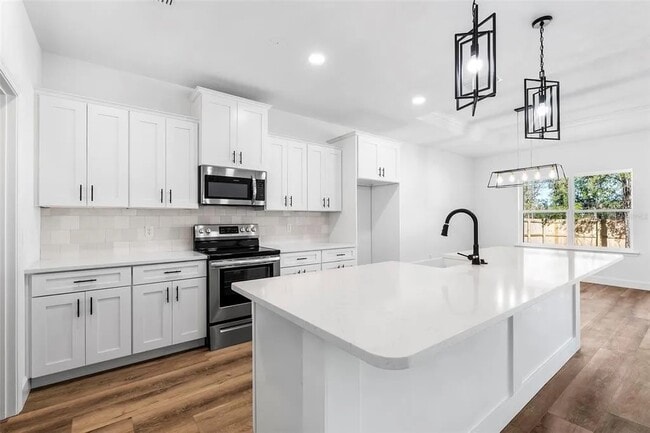 Foto del edificio - 6670 SW 13th Ln