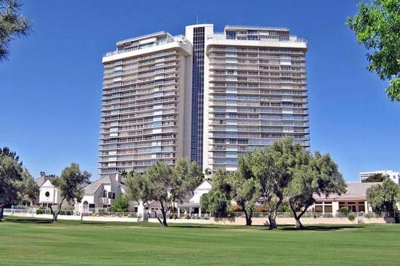 Primary Photo - Regency Towers