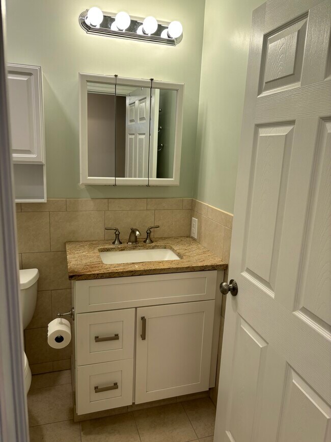 Foto del edificio - 398 Franklin Ave