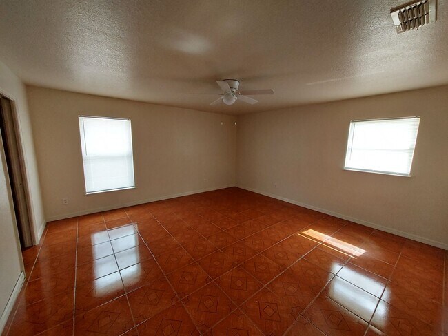 Foto del edificio - 14431 SW 32nd Terrace Rd