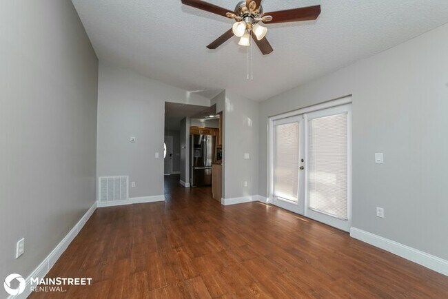 Foto del edificio - 2315 Queenswood Cir, Kissimmee, FL 34743