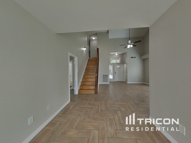 Foto del edificio - 13603 Lynnville Dr