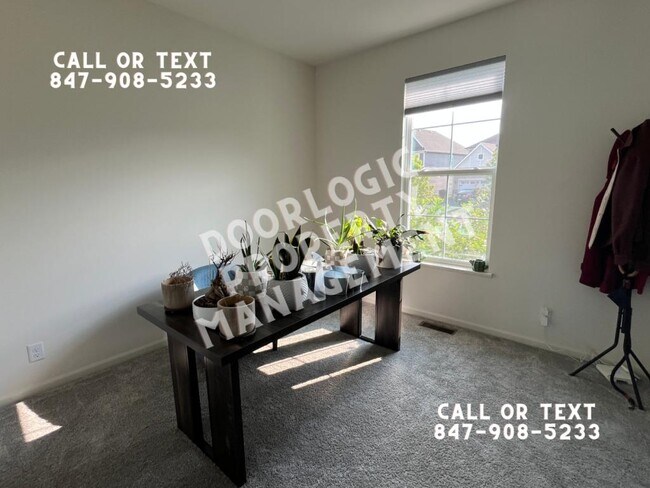Building Photo - 356 S Pointe Ave