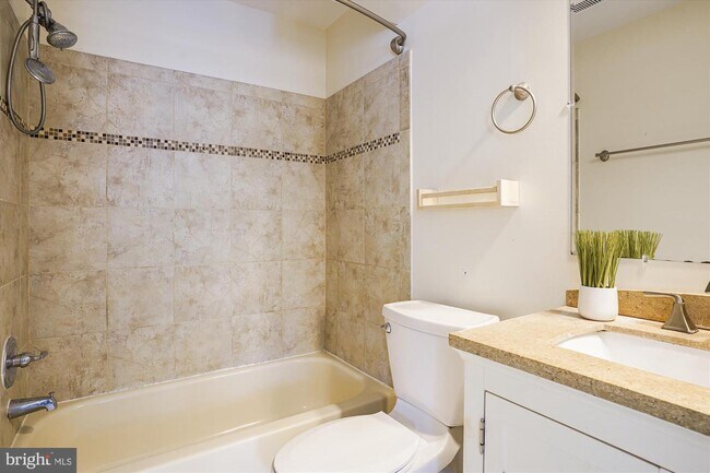 Foto del edificio - 8058 Morning Meadow Ct
