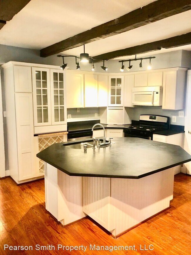 Building Photo - 3 br, 1.5 bath House - 37 S Loudoun Street