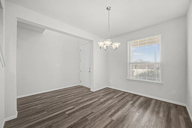 Foto del edificio - 5404 Bellissima Way