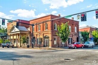 Building Photo - 160 S Main St
