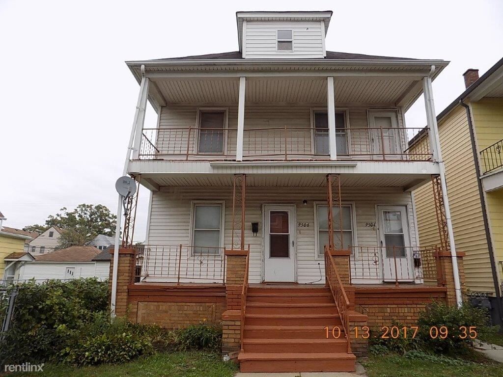 Primary Photo - 9504 Mitchell St