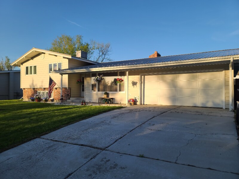 Primary Photo - 1104 Durango Dr