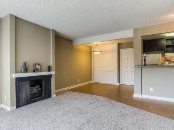 Living Room - Cornerstone Apartment Homes