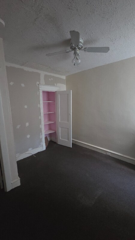 Foto del edificio - 5252 Oakland St