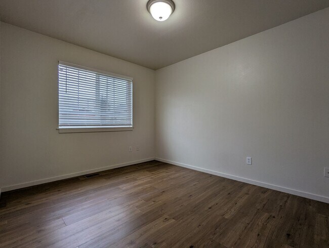 Foto del edificio - BishCarlson - 2907-2909 S 9th St