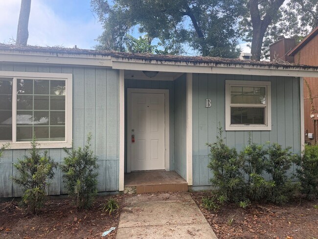 Foto del edificio - 6207 SW 11th Pl